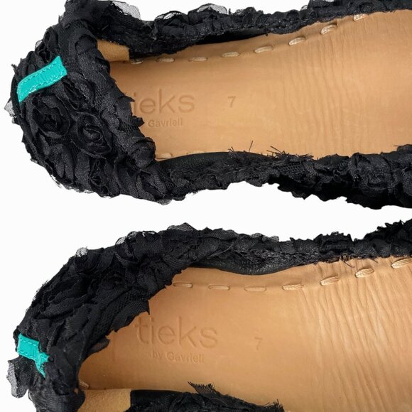 Tieks Black Rose Flats 7 Limited Edition Ballet Shoes Black Floral - Picture 7 of 8